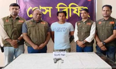 যশোরে বিদেশি পিস্তলসহ যুবক আটক
