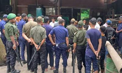 পলাশে অবৈধ ব্যাটারি কারখানা স্থায়ীভাবে বন্ধ করল পরিবেশ অধিদপ্তর