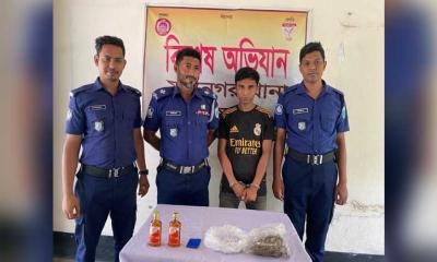 মধ্যনগরে পুলিশের অভিযানে মাদকদ্রব্যসহ গ্রেফতার ১