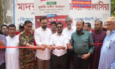 যত্রতত্র ময়লা না ফেলার আহ্বান ডিএনসিসি প্রশাসকের
