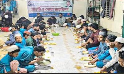 এতিমখানার দৃষ্টিপ্রতিবন্ধী হাফেজদের জন্য সাহরী আয়োজন ছাত্রদল নেতার