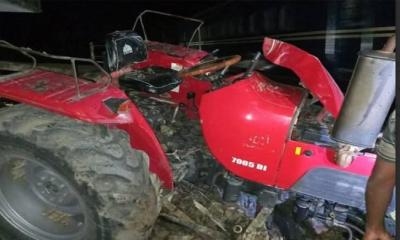 ট্রেনে কেটে নারীর মৃত্যুর ১৪ ঘন্টা পর ট্রেন ট্রলির সংঘর্ষে কোটচাঁদপুরে জীবন গেল ট্র্যাক্টর ড্রাইভারের