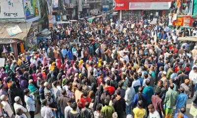 যুবদল নেতা হত্যাকারীদের গ্রেফতারের দাবিতে সড়ক অবরোধ