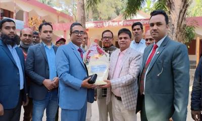 মান্দার ৩ টি ইউনিয়ন পরিষদ পরিদর্শন করলেন নওগাঁ’র উপ-পরিচালক