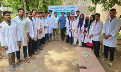 পবিপ্রবিতে ফ্রি ভেটেরিনারি মেডিকেল ক্যাম্পেইন অনুষ্ঠিত