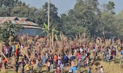 মধ্যনগরে জলমহালে ২০ লাখ টাকার মাছ লুটের অভিযোগ