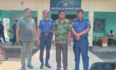 জীবননগর উপজেলা আওয়ামী লীগের সাবেক সভাপতি গোলাম মোর্তুজা গ্রেফতার