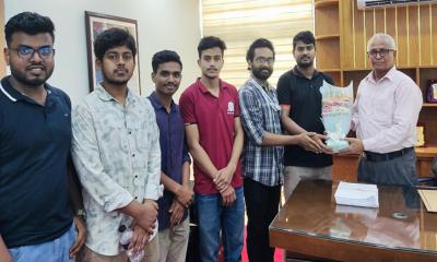 শিক্ষায় শৃঙ্খলা আনতে কঠোর অবস্থানে ডিআইইউ কর্তৃপক্ষ