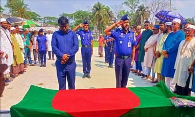 রাষ্ট্রীয় সম্মান নিয়ে কাউখালীর বীর মুক্তিযোদ্ধা হেমায়েত উদ্দিন শিকদারের শেষ বিদায়