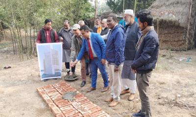 ৫২ বছর পর শহিদ বুদ্ধিজীবী ডাঃ সুজাউদ্দীনের সমাধি সংরক্ষণ কাজ শুরু