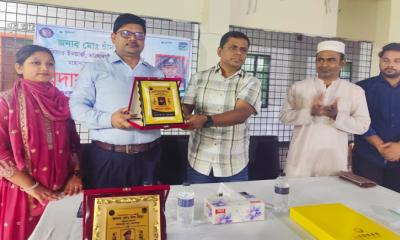 সরিষাবাড়ীতে ওসি চাঁদ মিয়াকে বিদায় সংবর্ধনা