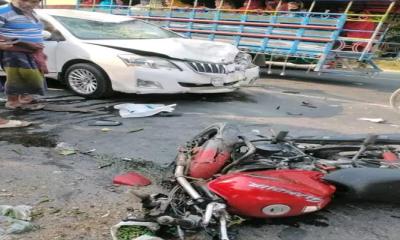 লালপুরে মোটরসাইকেল ও প্রাইভেটকারের মুখোমুখি সংঘর্ষে নিহত ১