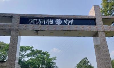 মোরেলগঞ্জে ডেভিল হান্ট অভিজানে আটক দুই