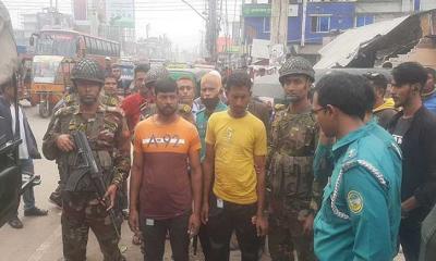 বরিশাল বিশ্ববিদ্যালয়ের শিক্ষার্থীকে মারধর, আটক ২
