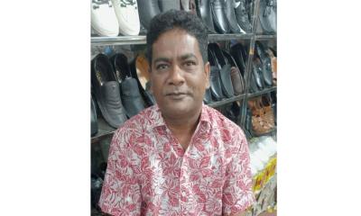 মান্দায় প্রধান শিক্ষকের বিরুদ্ধে ধর্ষণের মামলা, নাটোরে র‌্যাবের হাতে গ্রেপ্তার