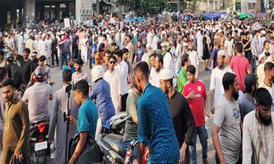 হাসনাতের ঘোষণার পর শাহবাগ  অবরোধ