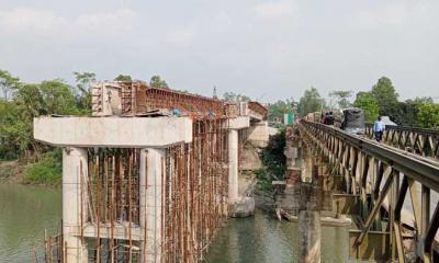 লৌহজংয়ে বালিগাঁও সেতুর নির্মান কাজ জুনের মধ্যেই সম্পন্ন