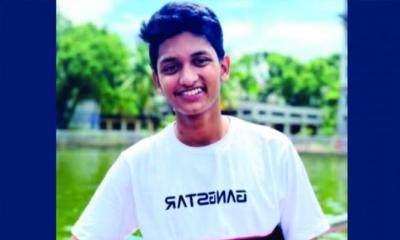 চাঁদপুরে বন্ধুদের সাথে ডাকাতিয়া নদীতে গসল করতে নেমে কলেজ ছাত্র নিখোঁজ