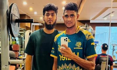 রাতেই পাকিস্তান ছাড়ছেন রিশাদ ও নাহিদ: বিসিবি সভাপতি