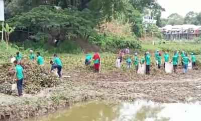 চরভদ্রাসনের মৃতপ্রায় ভুবেনশ্বর নদে ফিরে আসছে প্রাণ