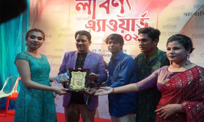 লাবণ্য অ্যাওয়ার্ড ২০২৫ সম্মাননা পেলেন  সাংবাদিক ইসমাইল হোসেন