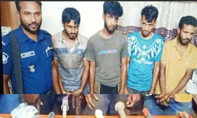 যশোরে যৌথবাহিনীর অভিযানে অস্ত্র ও মাদকসহ আটক ৪