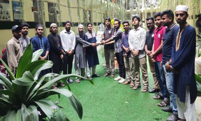 ডিআইইউ সাংবাদিক সমিতির সঙ্গে ইসলামী ছাত্র আন্দোলনের শুভেচ্ছা বিনিময়