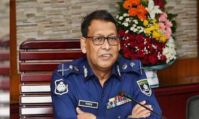 সীমান্ত জেলার পুলিশদের সতর্ক থাকার নির্দেশ আইজিপির