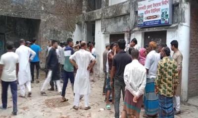 ঝালকাঠিতে রিক্সা শ্রমিক ইউনিয়নের দুপক্ষের পাল্টাপাল্টি কর্মসূচি