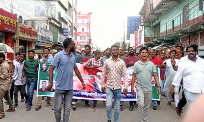 শেরপুরে জেলা ছাত্রদলের আনন্দ মিছিল