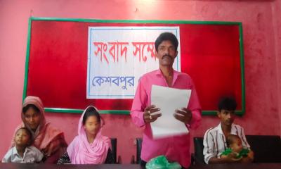 কেশবপুরে ৫৩ লাখ টাকা চুরির অভিযোগে সংবাদ সম্মেলন