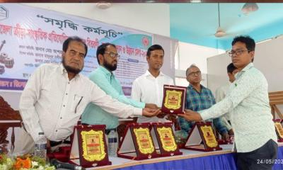 পিরোজপুরে সমৃদ্ধি কর্মসূচির আওতায় ক্রীড়া-সাংস্কৃতিক প্রতিযোগিতা ও উন্নয়ন মেলা অনুষ্ঠিত