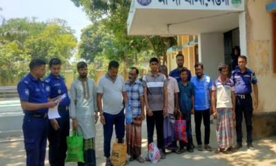 মান্দায় নাশকতার মামলায় আওয়ামী লীগ ও সহযোগী সংগঠনের চার নেতাকর্মী গ্রেপ্তার