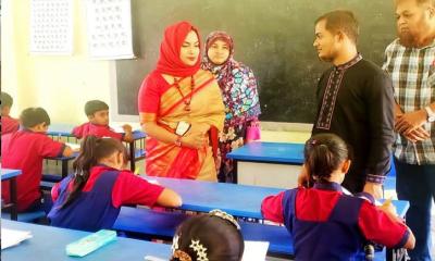 নান্দাইলে একদিনে একাধিক বিদ্যালয় পরিদর্শন করলেন ইউএনও