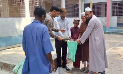 বানারীপাড়ায় জাটকা ইলিশ বিক্রির সময় আটক ১  ভ্রাম্যমান আদালতে জরিমানা