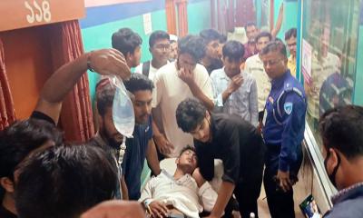 কমিটি গঠন নিয়ে বৈষম্যবিরোধী ছাত্র আন্দোলনের দুপক্ষের মধ্যে সংঘর্ষ