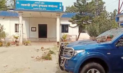 সিরাজদিখান থানা ও সহকারী পুলিশ সুপারের কার্যালয়ে হামলা-ভাঙচুর