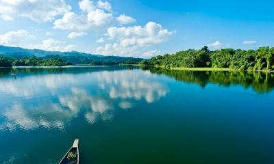 সৌন্দর্যের লীলাভূমি কাপ্তাই লেক