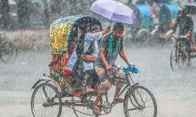 তীব্র গরমের পর রাজধানীতে স্বস্তির বৃষ্টি