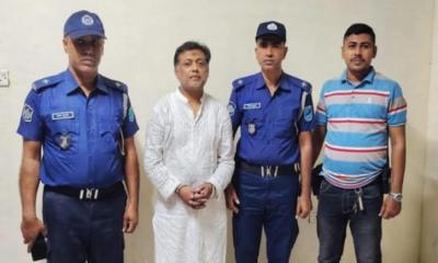 আলোচিত খান বাবু গ্রেফতার