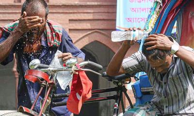 ৩৯ জেলায় বইছে তাপপ্রবাহ