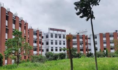 বেরোবিতে বন্ধ হল উচ্চস্বরে গান বাজনা