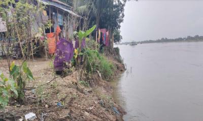 সুরমানদী ভাঙনে বিলীন কাঞ্চনপুর ও হরিপুর গ্রাম