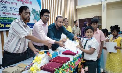 রাঙ্গুনিয়ায় ডা. এসএম কাউসার মেধা বৃত্তির পুরষ্কার বিতরণ