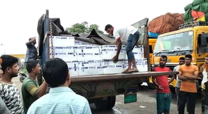 বেনাপোল দিয়ে ৫১৬ মেট্রিক টন ইলিশ গেল ভারতে!