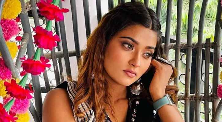 হোটেলে থেকে অভিনেত্রীর মরদেহ উদ্ধার