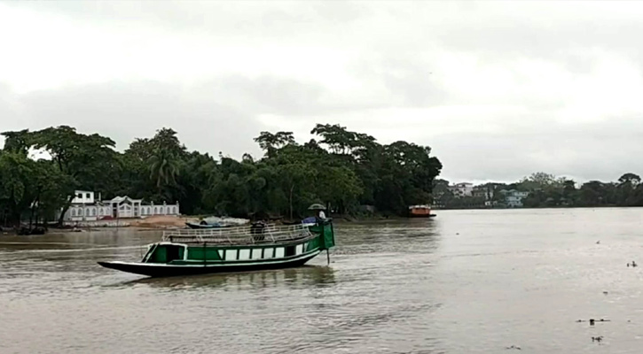 সুনামগঞ্জে নদনদীর পানি বিপদসীমার ১১৩ সেন্টিমিটার নিচ দিয়ে প্রবাহিত