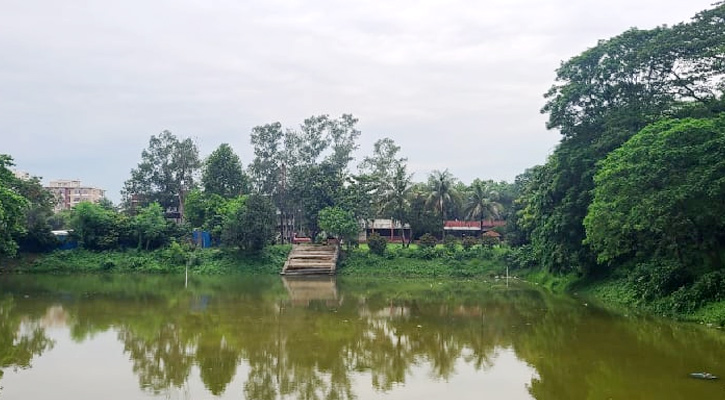 পুকুরের পানিতে ডুবে ৩ স্কুলছাত্রীর মৃত্যু