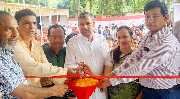 শ্রীপুরের বালিকা বিদ্যালয়ের নবনির্মিত বহুতল ভবনের উদ্বোধন