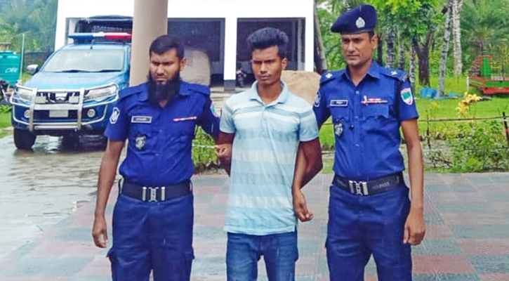 রামপালে পুলিশের হাতে গাঁজা ব্যবসায়ী আটক